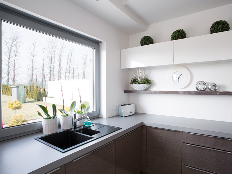 Serramentio pvc cucina mobile